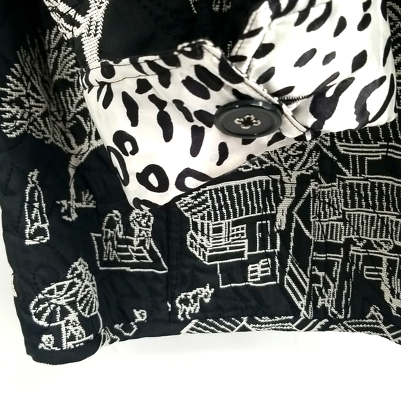 Vintage Quilted Art to Wear Unique Scenic Reversible 2-Sided Black&Silver Jacket - Picture 8 of 10